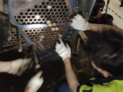 中央空調(diào)冷水機組管道破裂，永安昌盛專業(yè)維修上門服務
